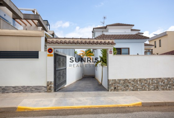 Detached villa · Resale - Los Montesinos · La Herrada · Alicante · Spain
