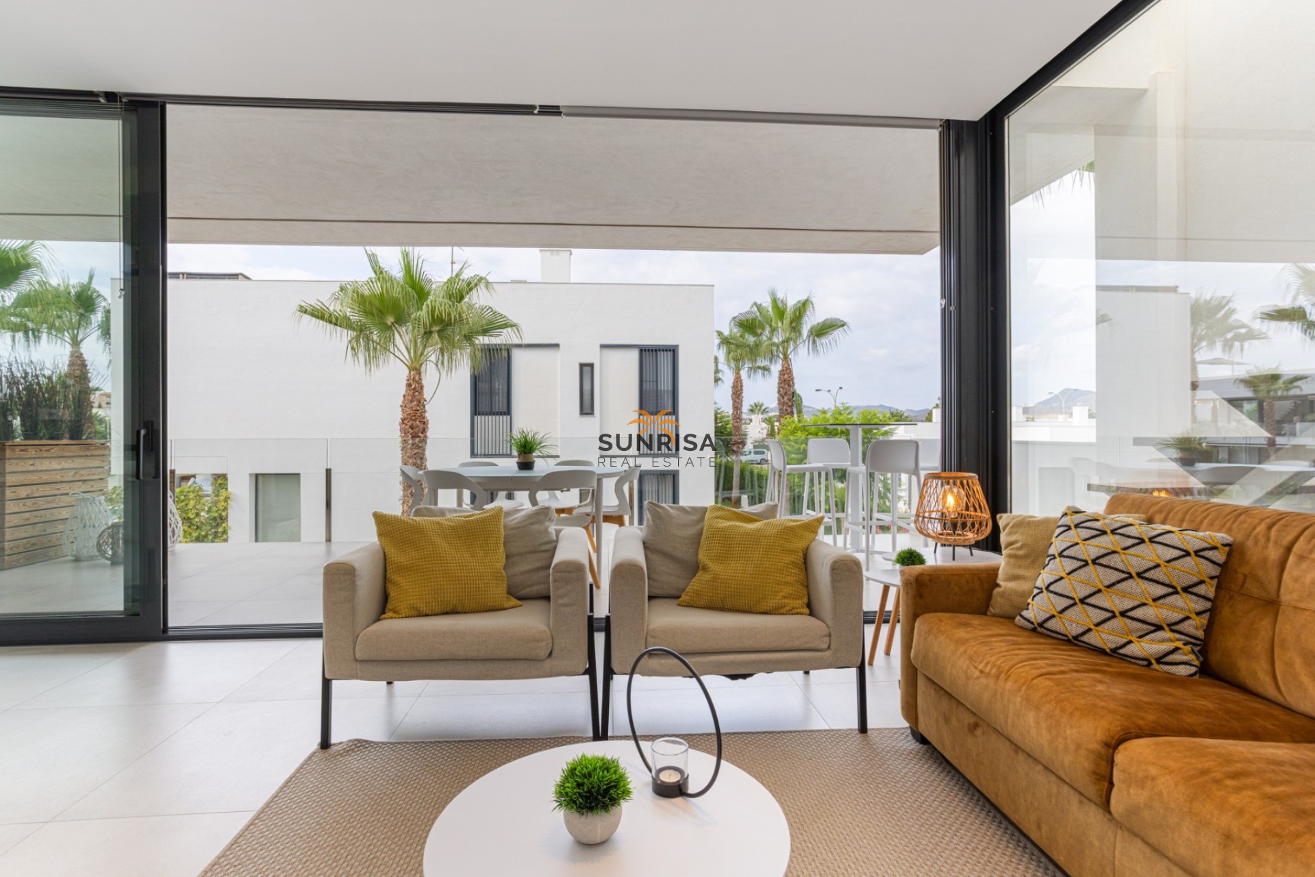 Reventa - Apartamento - Mar de Cristal