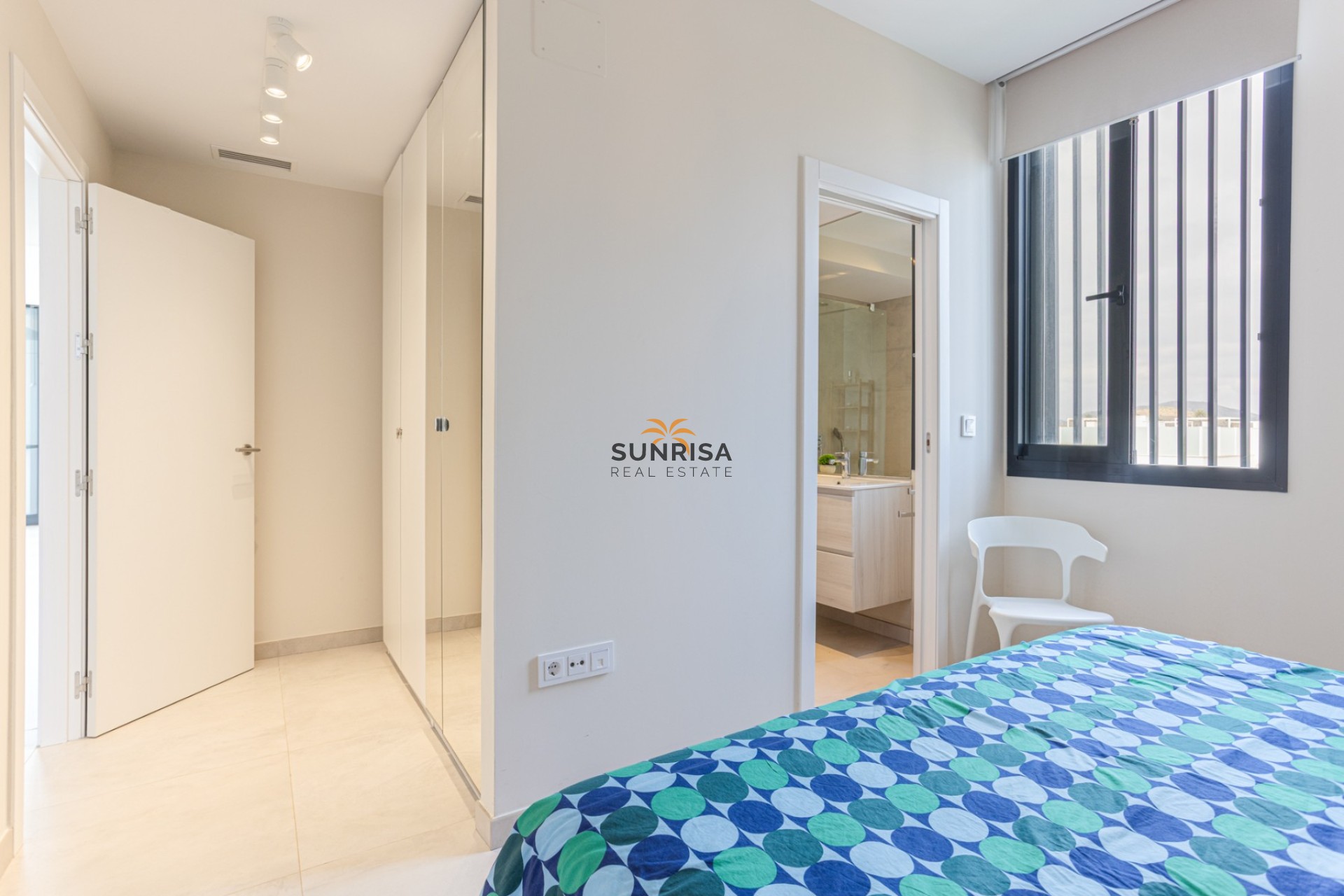 Reventa - Apartamento - Mar de Cristal