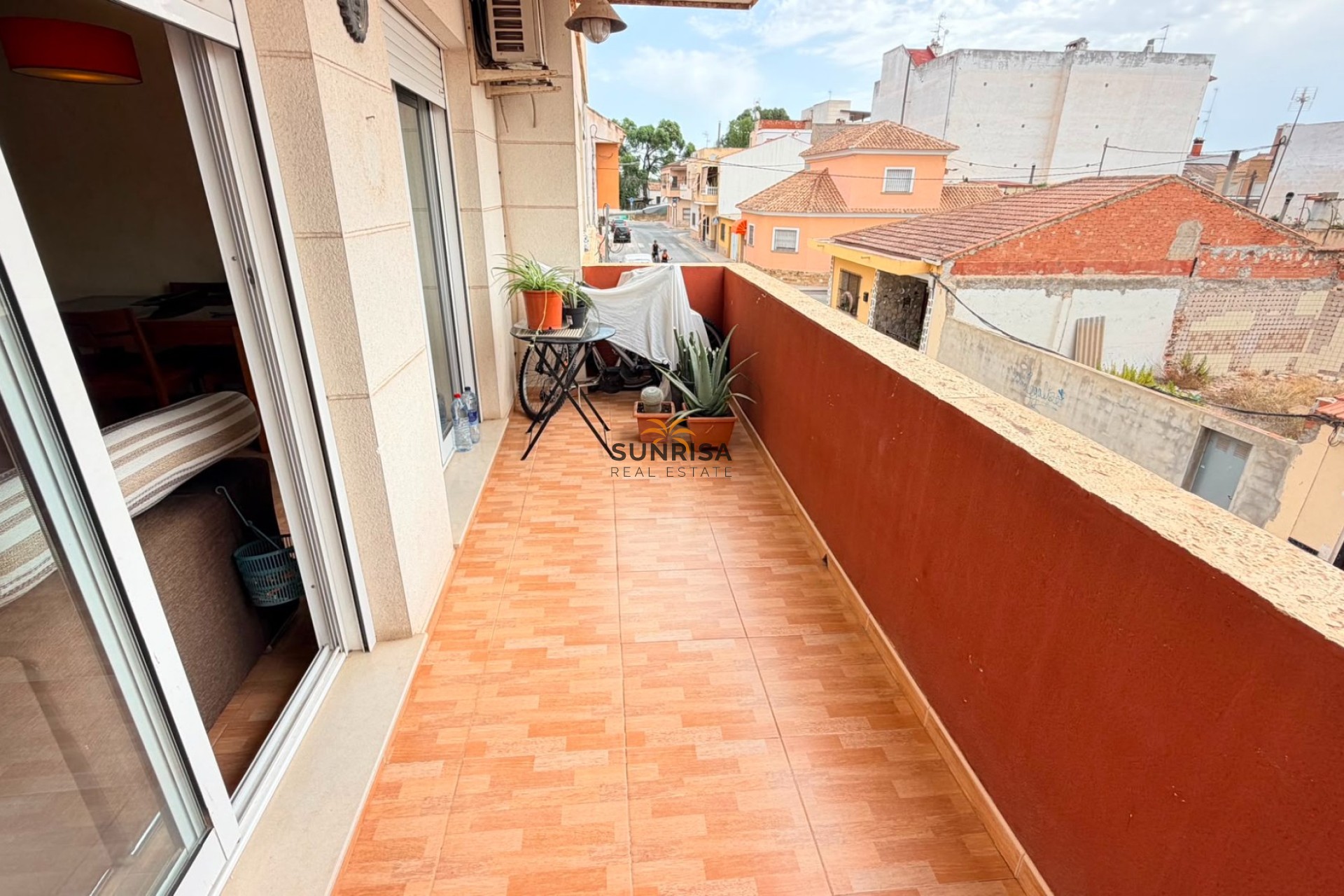 Reventa - Apartamento - Los Montesinos