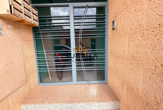 Apartamento · Reventa - Los Montesinos · Alicante · España