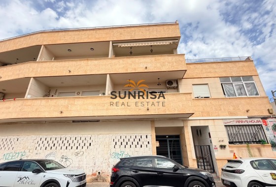 Apartamento · Reventa - Los Montesinos · Alicante · España