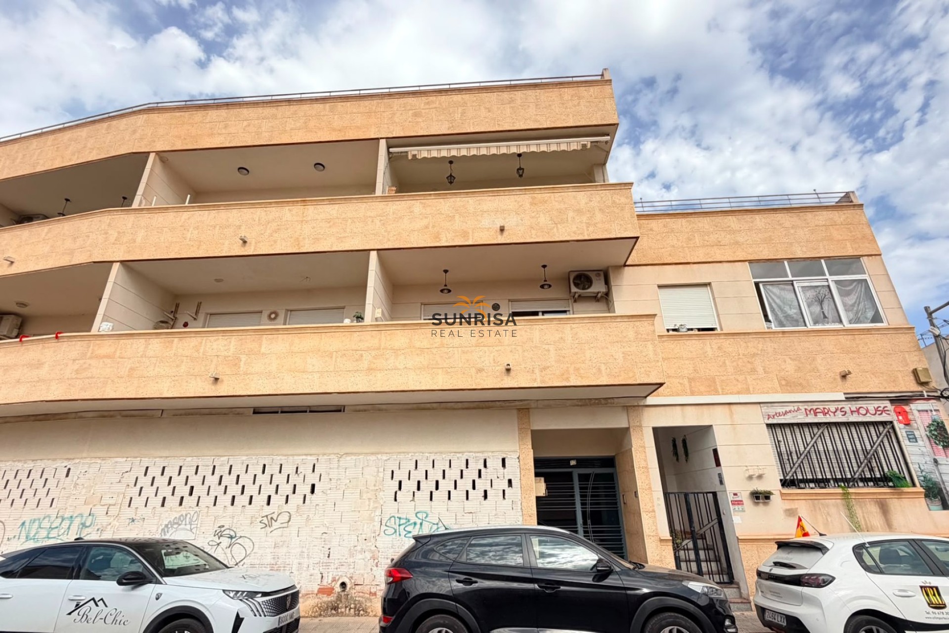Reventa - Apartamento - Los Montesinos