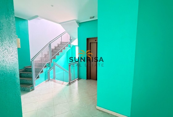 Apartamento · Reventa - Los Montesinos · Alicante · España