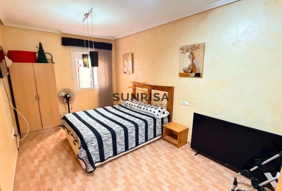 Apartamento · Reventa - Los Montesinos · Alicante · España