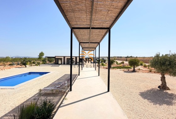Villa independiente · Reventa - Pinoso · Alicante · España