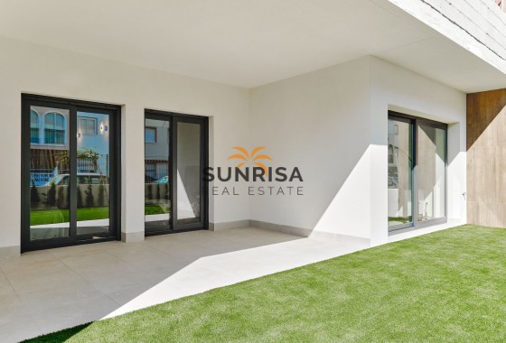 Bungalow · Nouvelle construction - Torrevieja · Alicante · Espagne