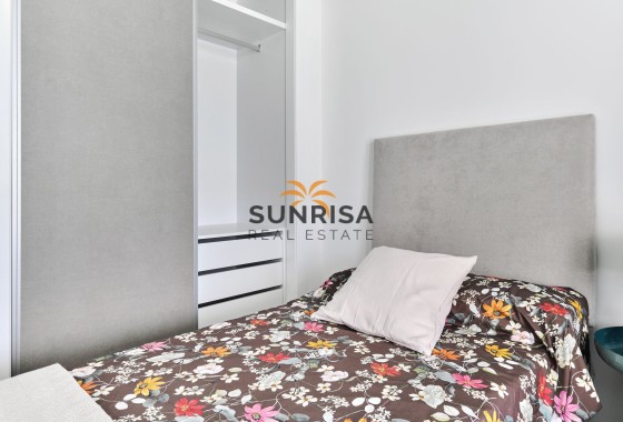 Bungalow · Nouvelle construction - Torrevieja · Alicante · Espagne