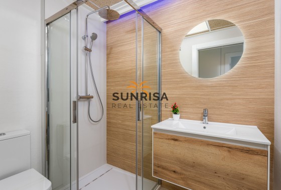 Bungalow · Nouvelle construction - Torrevieja · Alicante · Espagne
