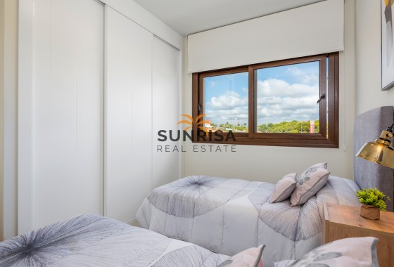 Bungalow · Nouvelle construction - Torrevieja · Alicante · Espagne