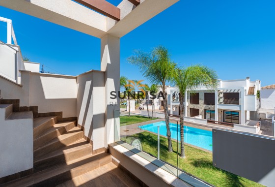 Bungalow · Nouvelle construction - Torrevieja · Alicante · Espagne