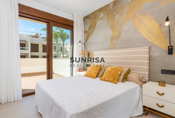 Bungalow · Nouvelle construction - Torrevieja · Alicante · Espagne