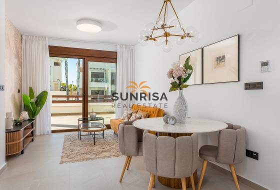 Bungalow · Nouvelle construction - Torrevieja · Alicante · Espagne