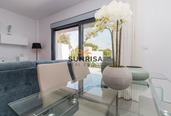 Bungalow · Nouvelle construction - Torrevieja · Alicante · Espagne