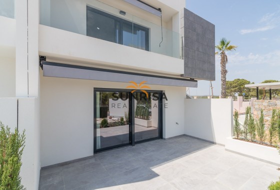 Bungalow · Nouvelle construction - Torrevieja · Alicante · Espagne
