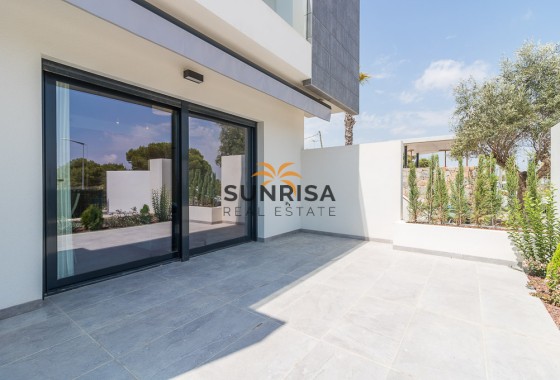 Bungalow · Nouvelle construction - Torrevieja · Alicante · Espagne