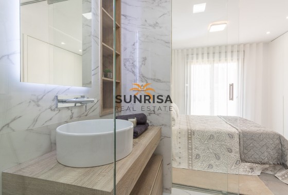 Bungalow · Nouvelle construction - Torrevieja · Alicante · Espagne