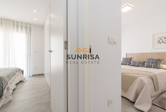 Bungalow · Nouvelle construction - Torrevieja · Alicante · Espagne