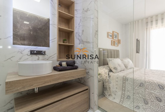 Bungalow · Nouvelle construction - Torrevieja · Alicante · Espagne