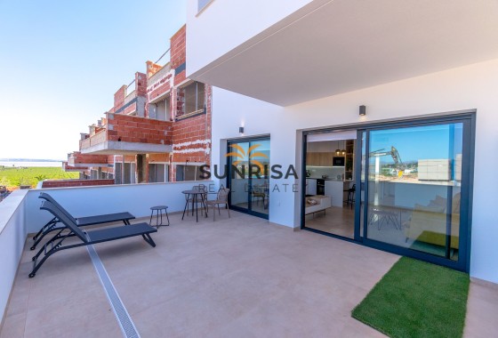 Bungalow · Nouvelle construction - Torrevieja · Alicante · Espagne