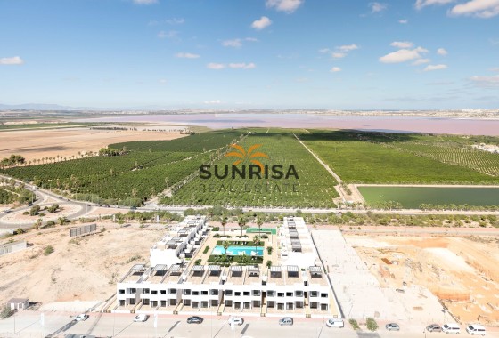 Bungalow · Nouvelle construction - Torrevieja · Alicante · Espagne