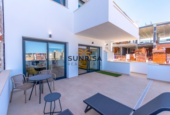 Bungalow · Nouvelle construction - Torrevieja · Alicante · Espagne