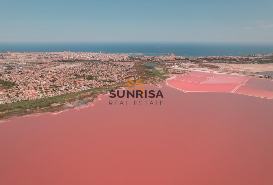 Bungalow · Nouvelle construction - Torrevieja · Alicante · Espagne