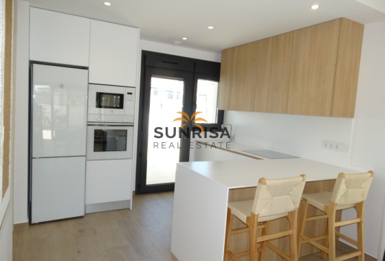 Bungalow · Obra nueva - Pilar de la Horadada · Alicante · España