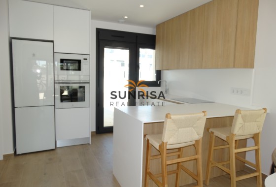 Bungalow · Obra nueva - Pilar de la Horadada · Alicante · España