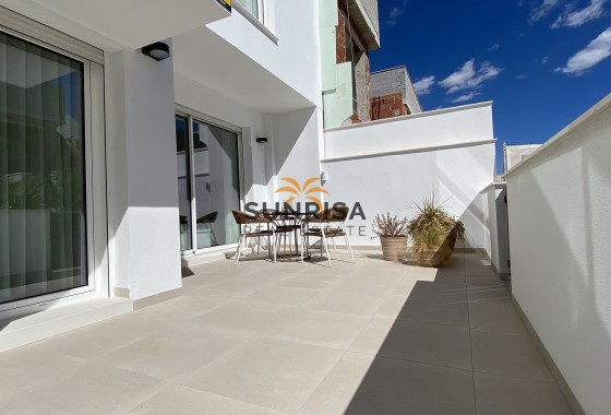 Bungalow · Obra nueva - Pilar de la Horadada · Alicante · España
