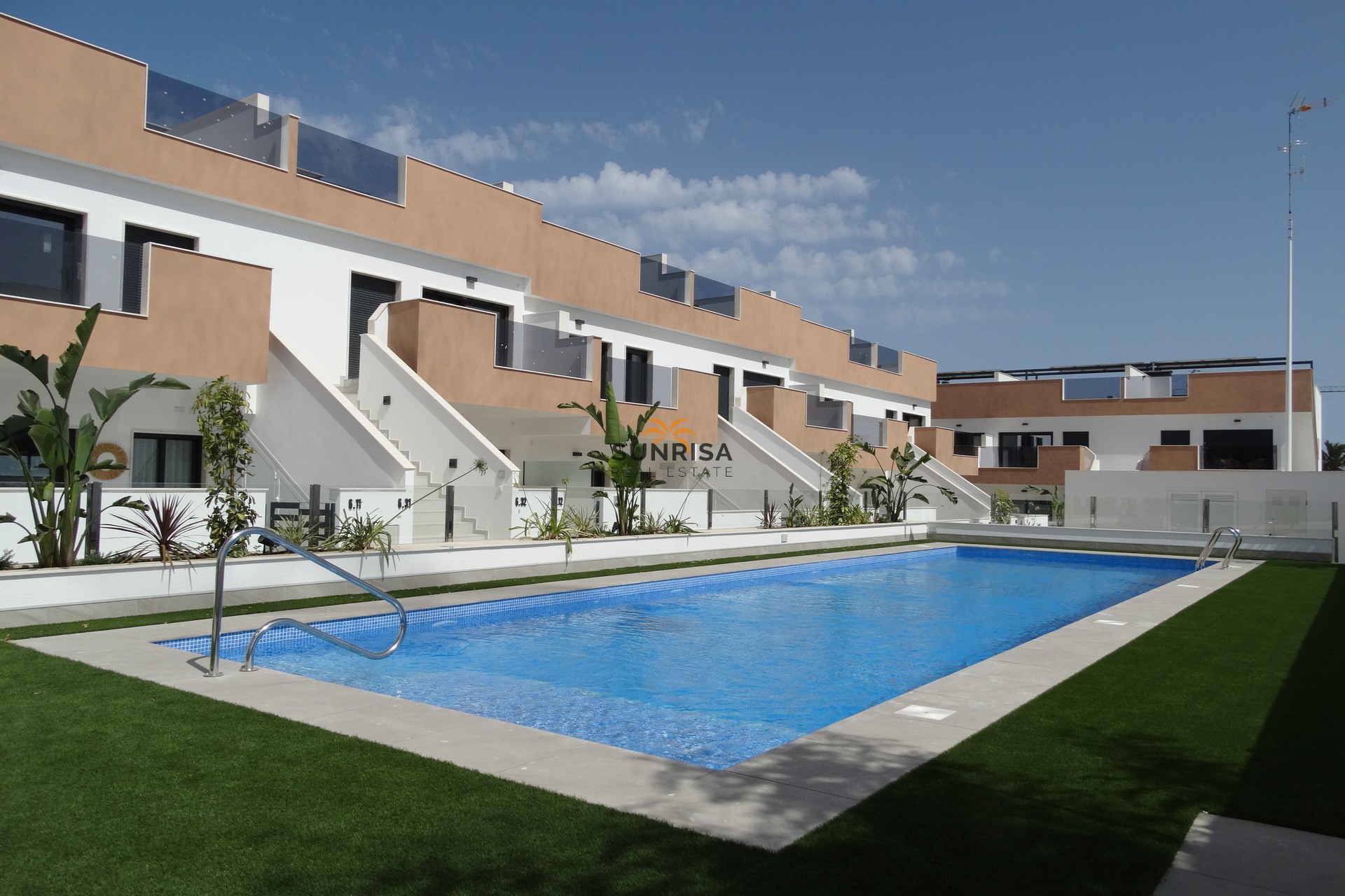 Obra nueva - Bungalow - Pilar de la Horadada