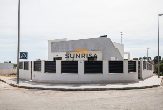 House · New Build - Pilar de la Horadada · Pinar de Campoverde · Alicante · Spain