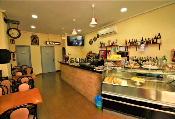 Local comercial · Reventa - Torrevieja · Acequion · Alicante · España