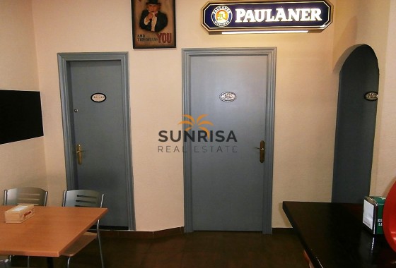 Local comercial · Reventa - Torrevieja · Acequion · Alicante · España