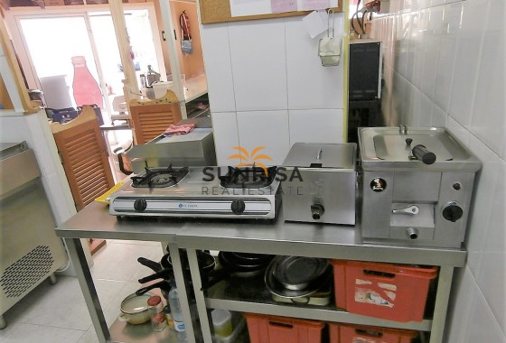 Local comercial · Reventa - Torrevieja · Acequion · Alicante · España