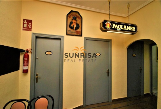 Local comercial · Reventa - Torrevieja · Acequion · Alicante · España