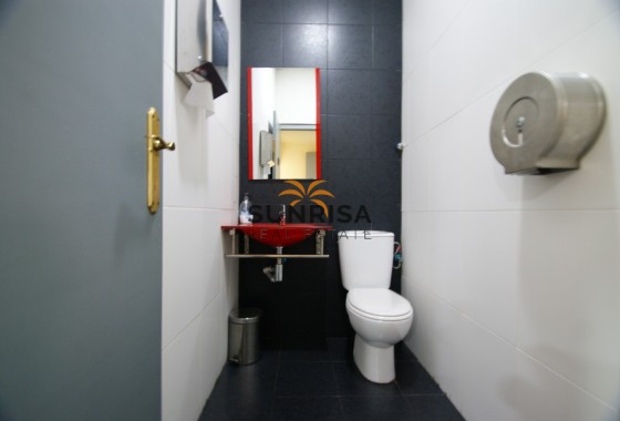 Local comercial · Reventa - Torrevieja · Acequion · Alicante · España