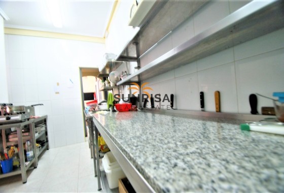 Local comercial · Reventa - Torrevieja · Acequion · Alicante · España
