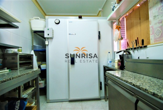 Local comercial · Reventa - Torrevieja · Acequion · Alicante · España