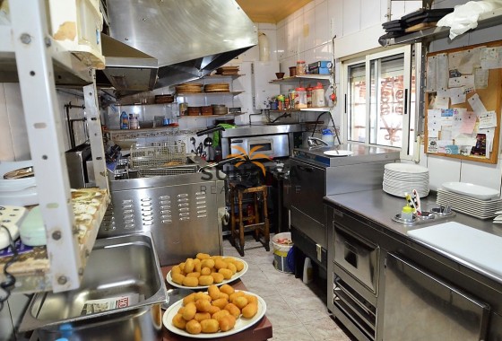 Local comercial · Reventa - Torrevieja · Torretas · Alicante · España