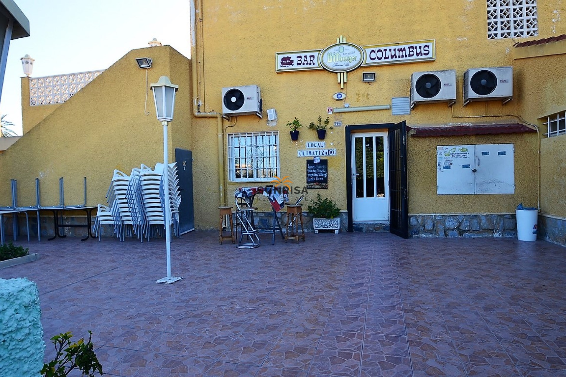Reventa - Local comercial - Torrevieja