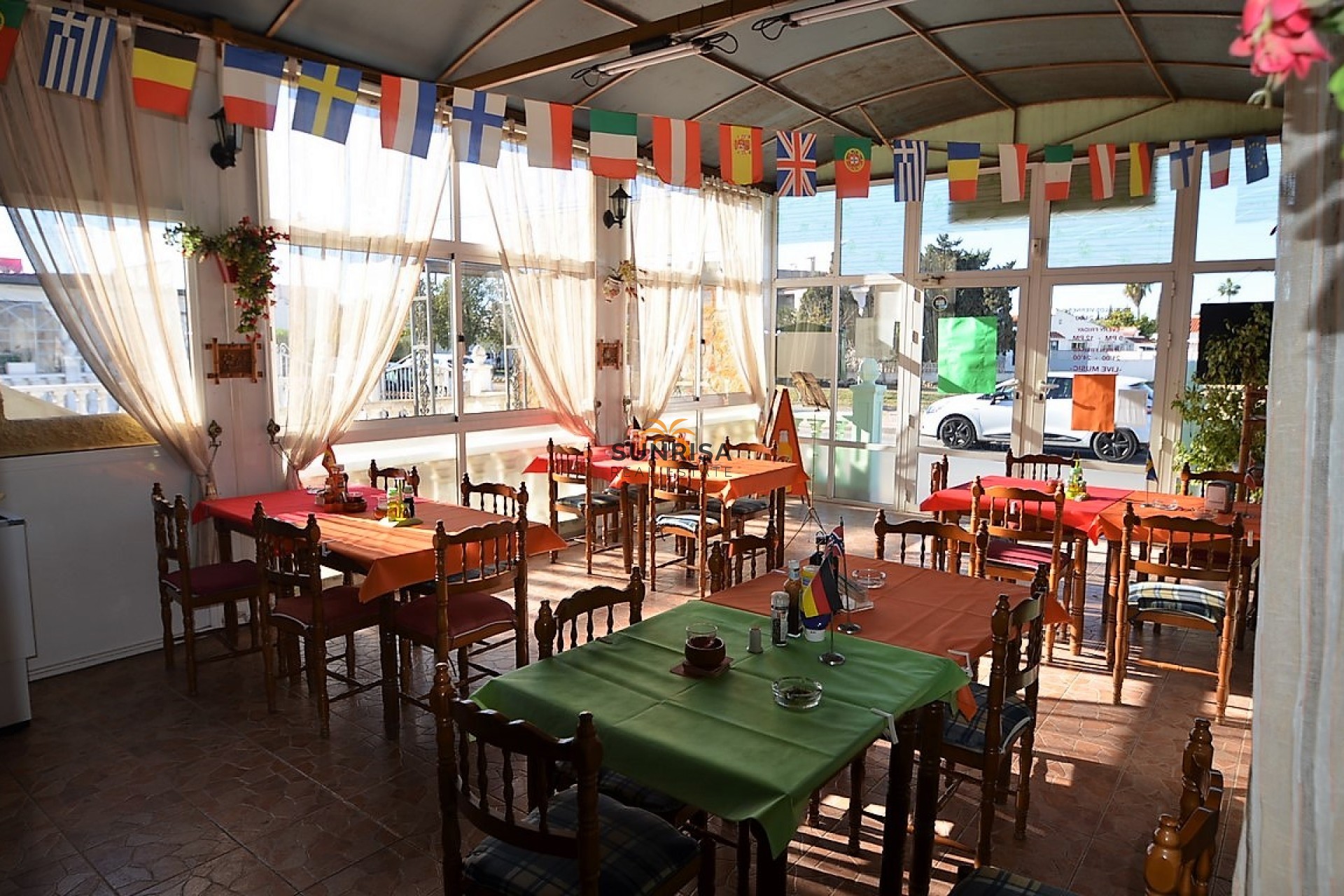 Reventa - Local comercial - Torrevieja