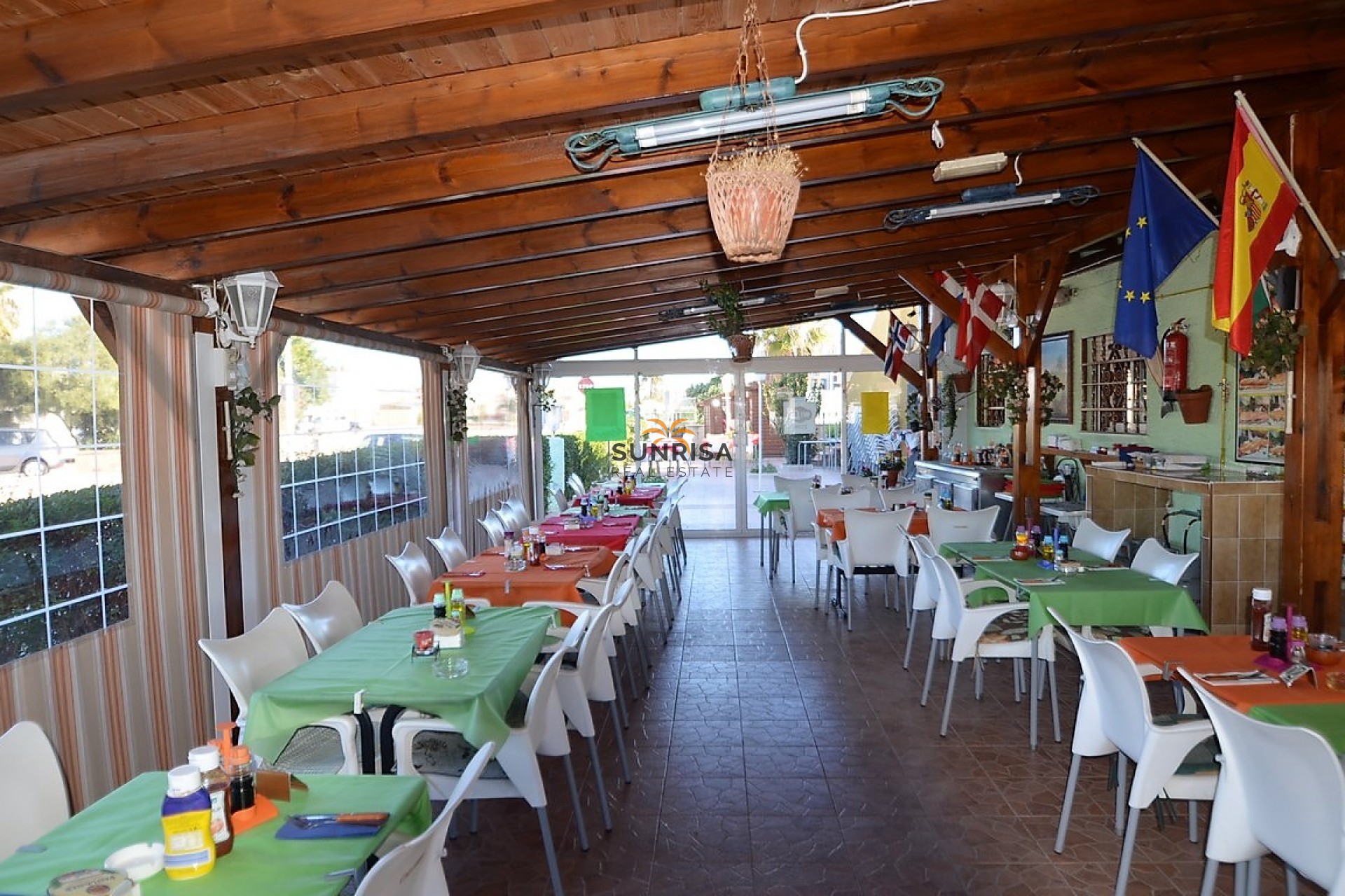 Reventa - Local comercial - Torrevieja