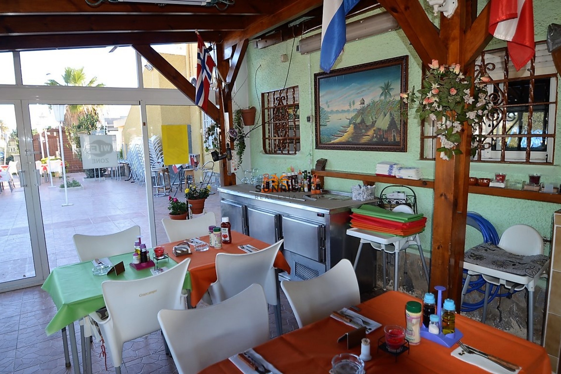 Reventa - Local comercial - Torrevieja