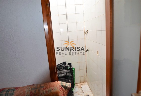 Local comercial · Reventa - Torrevieja · Torretas · Alicante · España