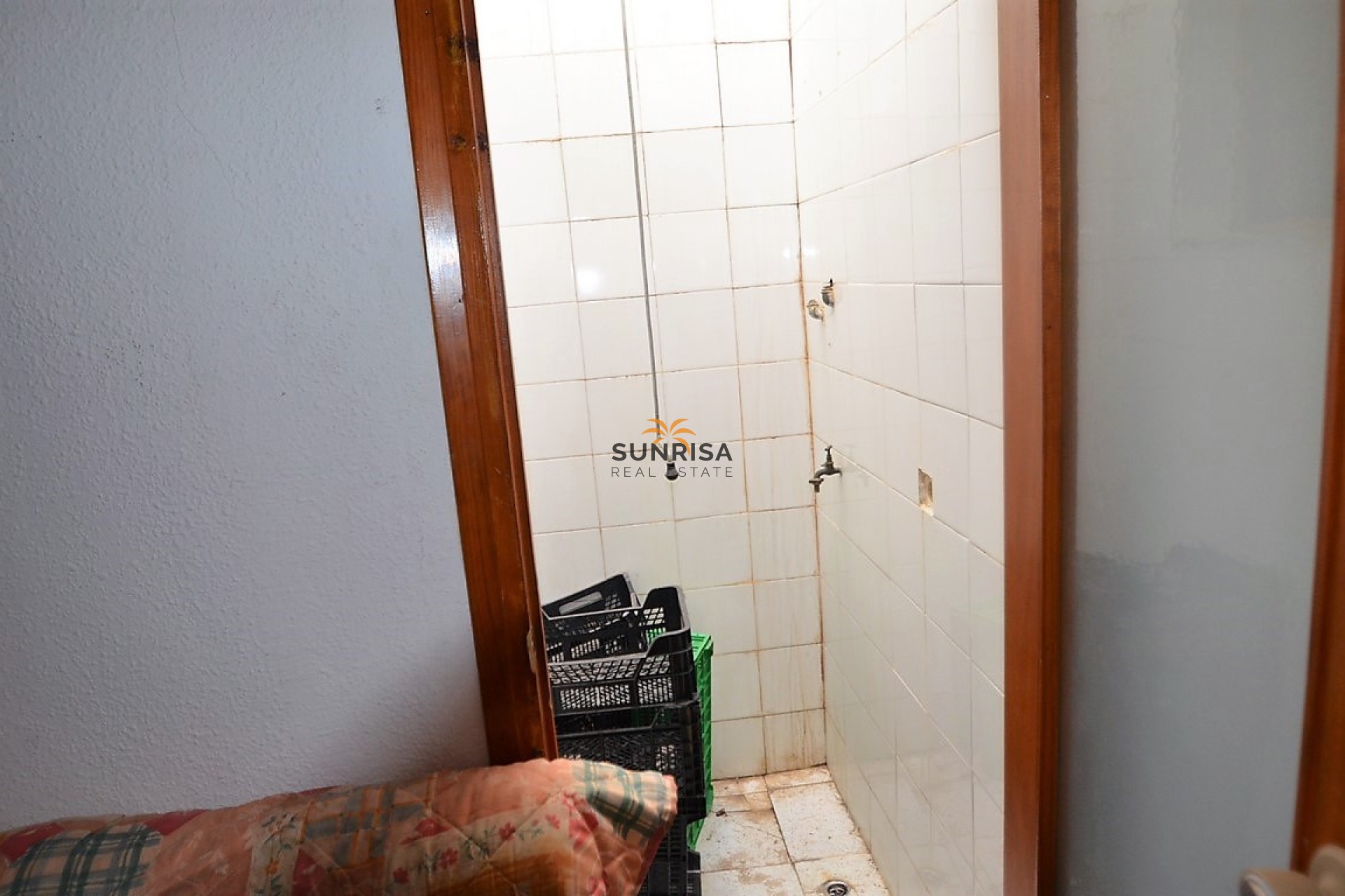 Reventa - Local comercial - Torrevieja