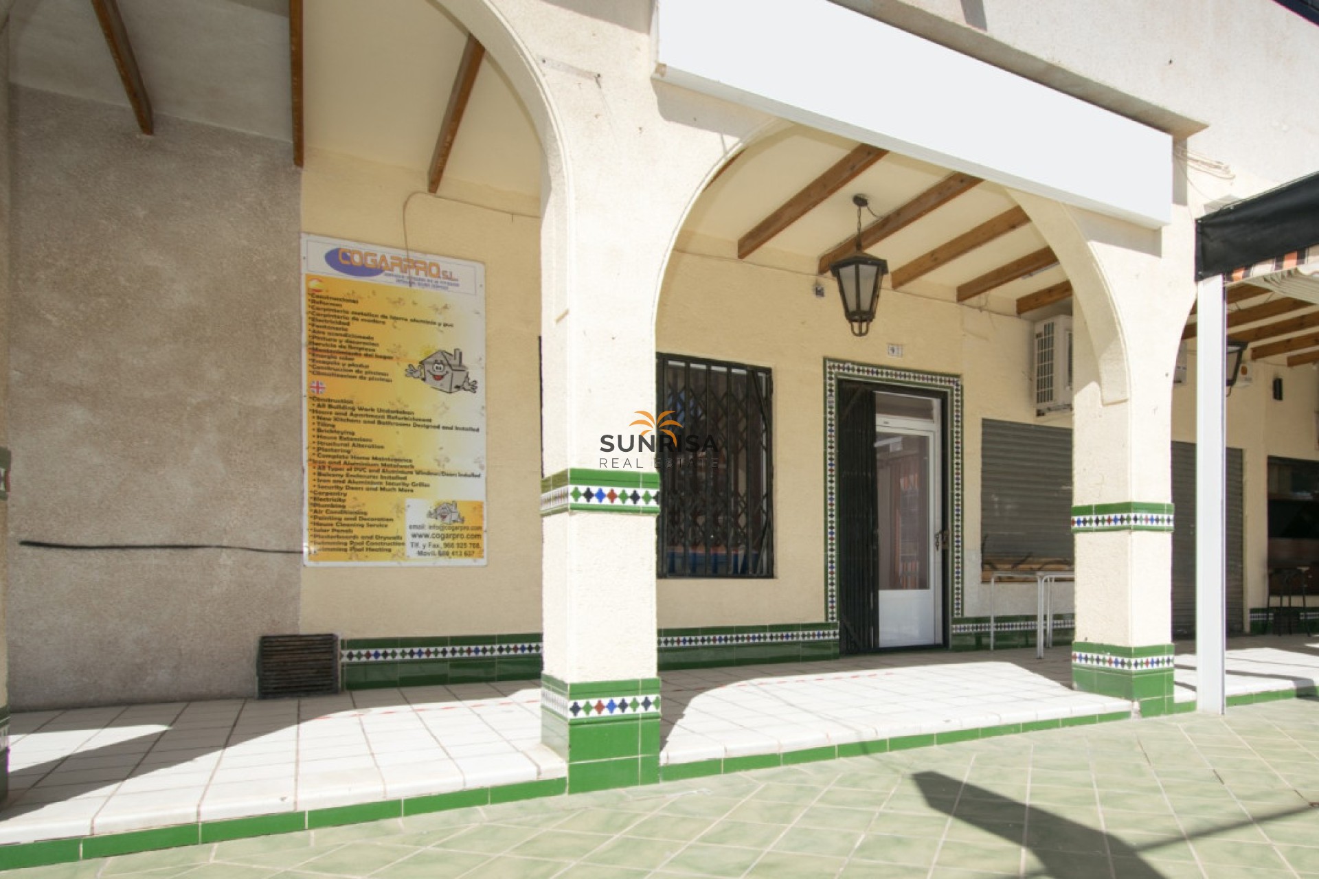Revente - Locaux commerciaux - Torrevieja