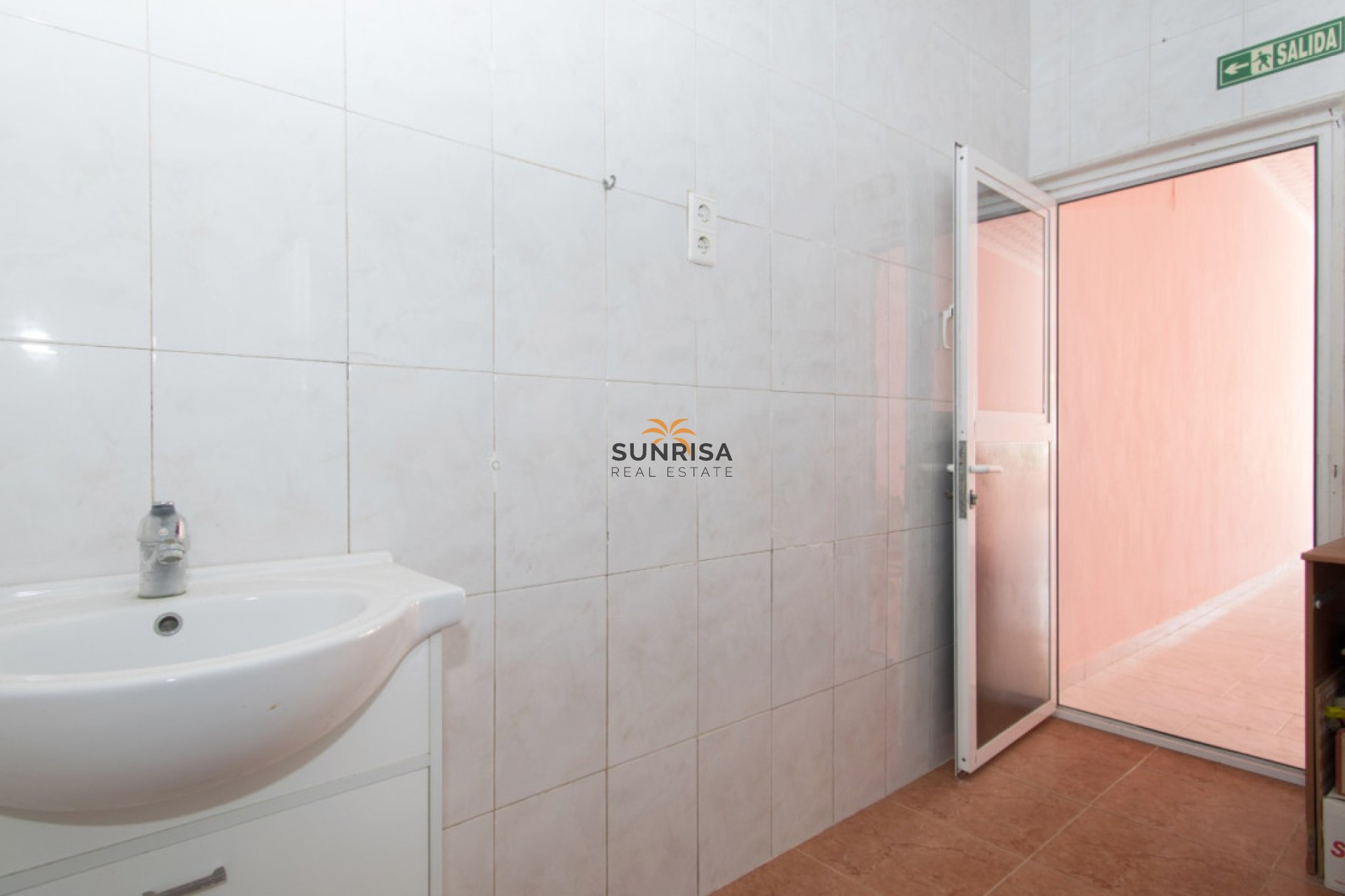 Revente - Locaux commerciaux - Torrevieja