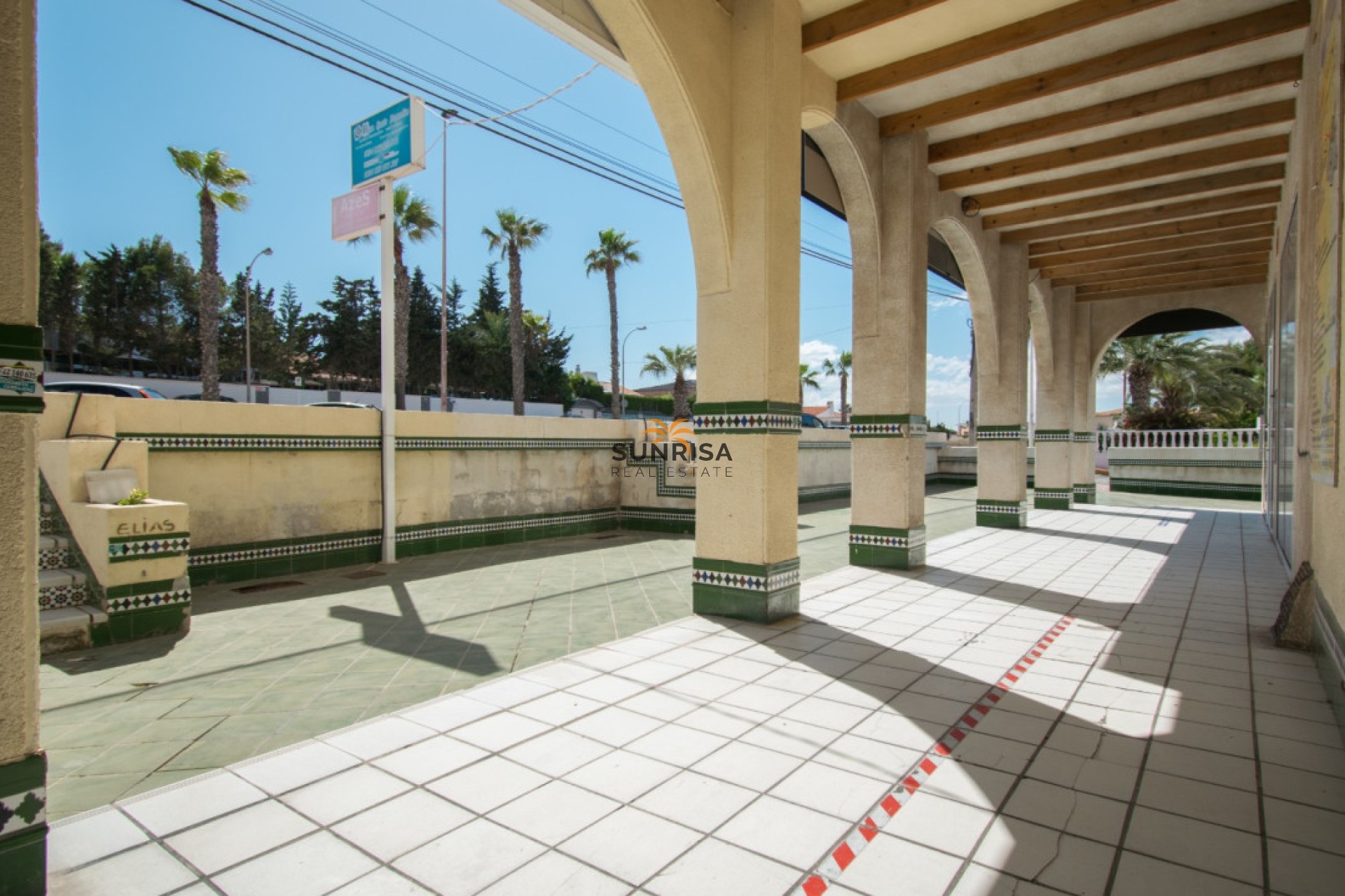 Revente - Locaux commerciaux - Torrevieja