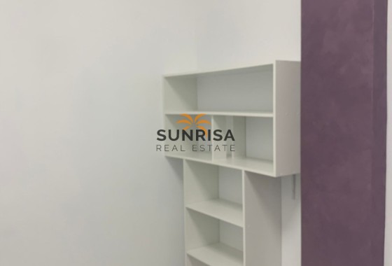 Locaux commerciaux · Revente - Orihuela Costa · La Zenia · Alicante · Espagne